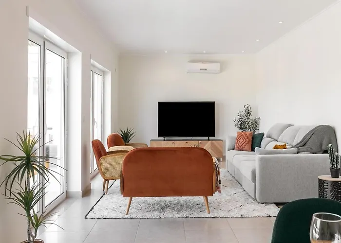 Casa Amarela - Countryside Villa By Lovelystay